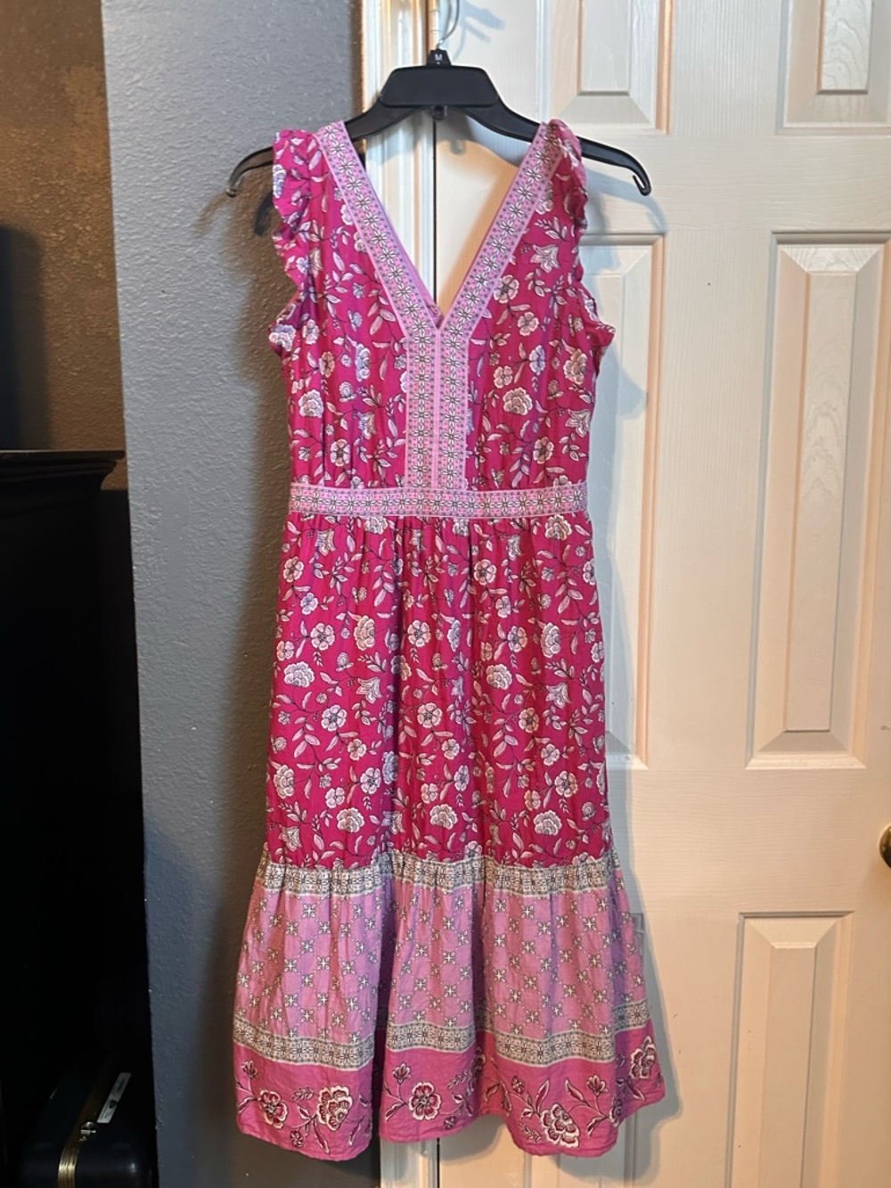 NWOT Loft Pink Floral Border Ruffle
Pocket Dress Sz 0 petite - Picture 3 of 6